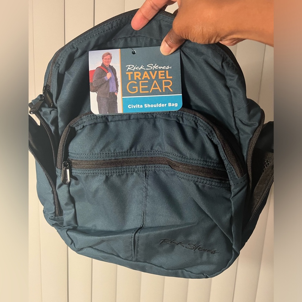 NWT Rick Steves Civita Day Bag